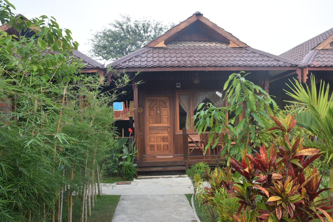 Inle Cottage Boutique Hotel Ньоншуэ Экстерьер фото
