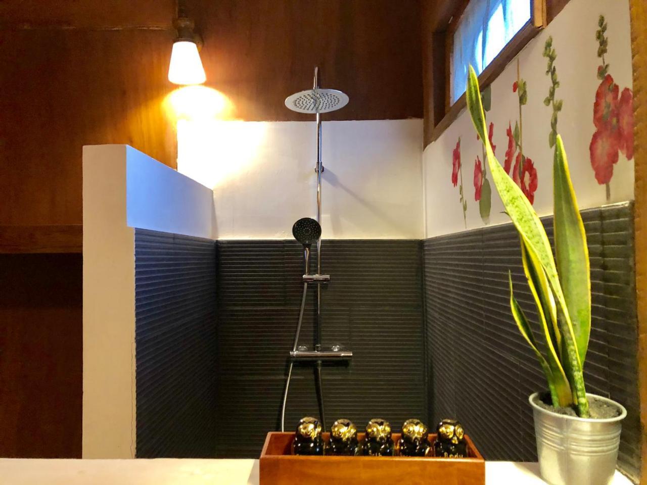 Inle Cottage Boutique Hotel Ньоншуэ Экстерьер фото