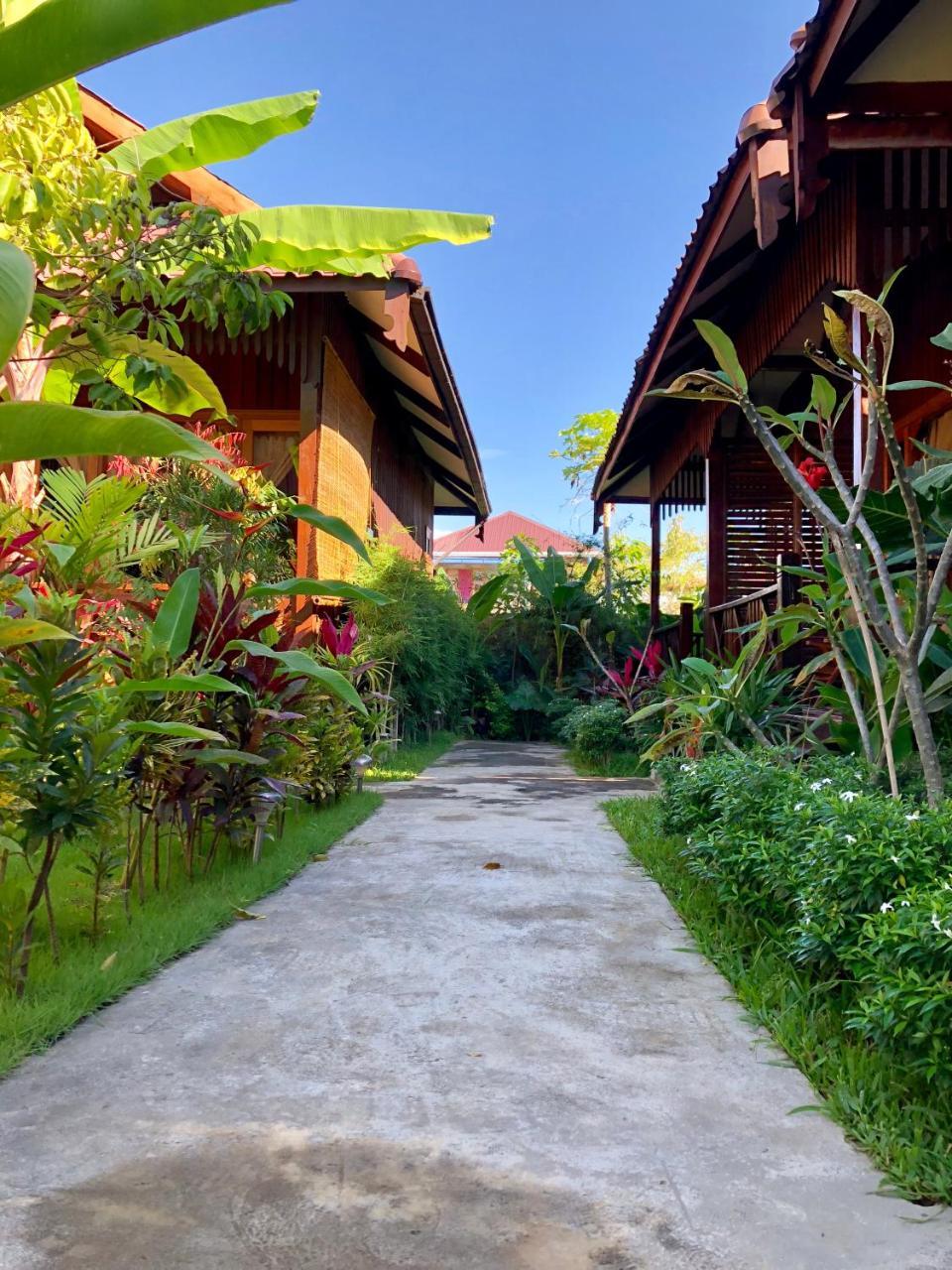 Inle Cottage Boutique Hotel Ньоншуэ Экстерьер фото