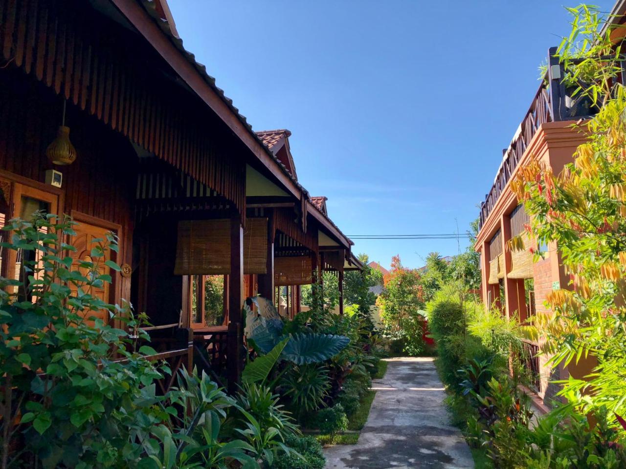 Inle Cottage Boutique Hotel Ньоншуэ Экстерьер фото