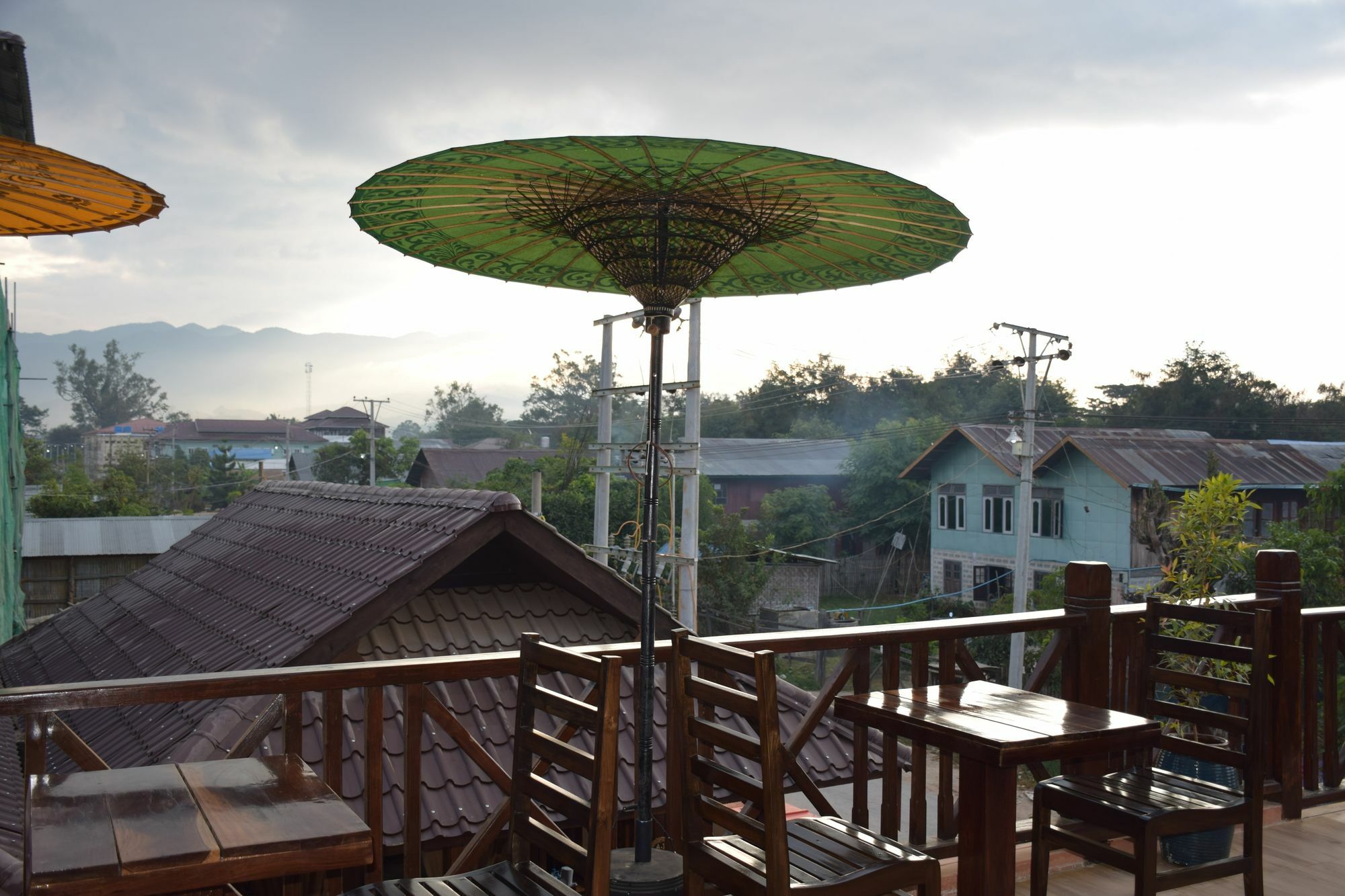 Inle Cottage Boutique Hotel Ньоншуэ Экстерьер фото
