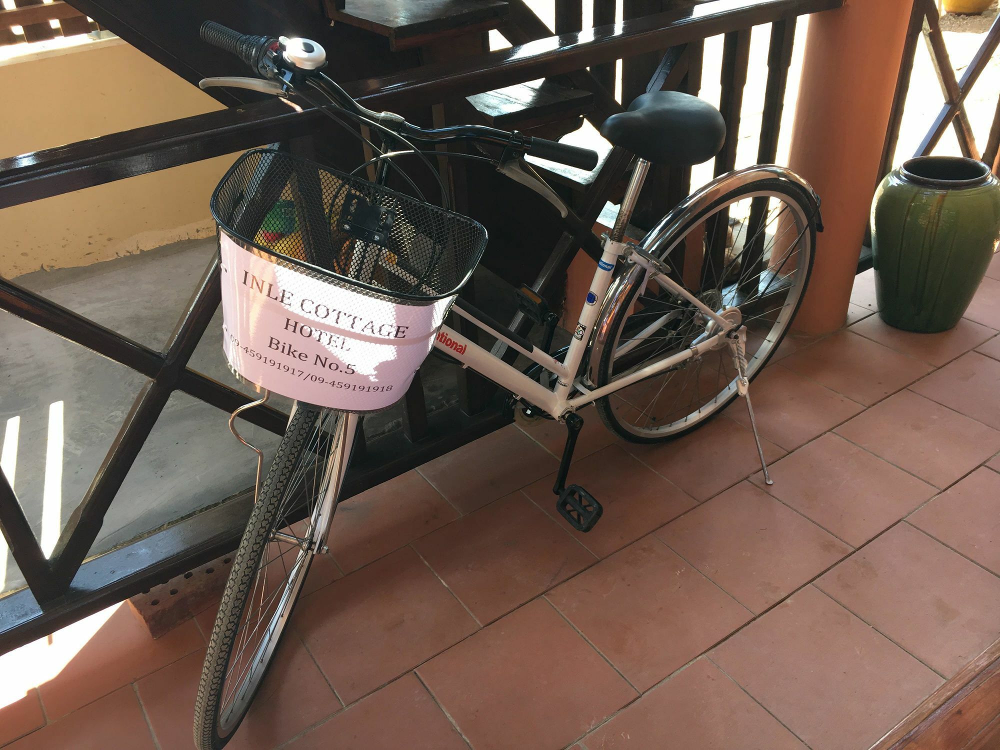 Inle Cottage Boutique Hotel Ньоншуэ Экстерьер фото