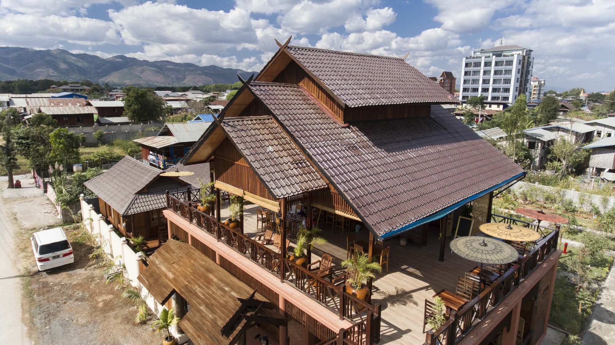 Inle Cottage Boutique Hotel Ньоншуэ Экстерьер фото