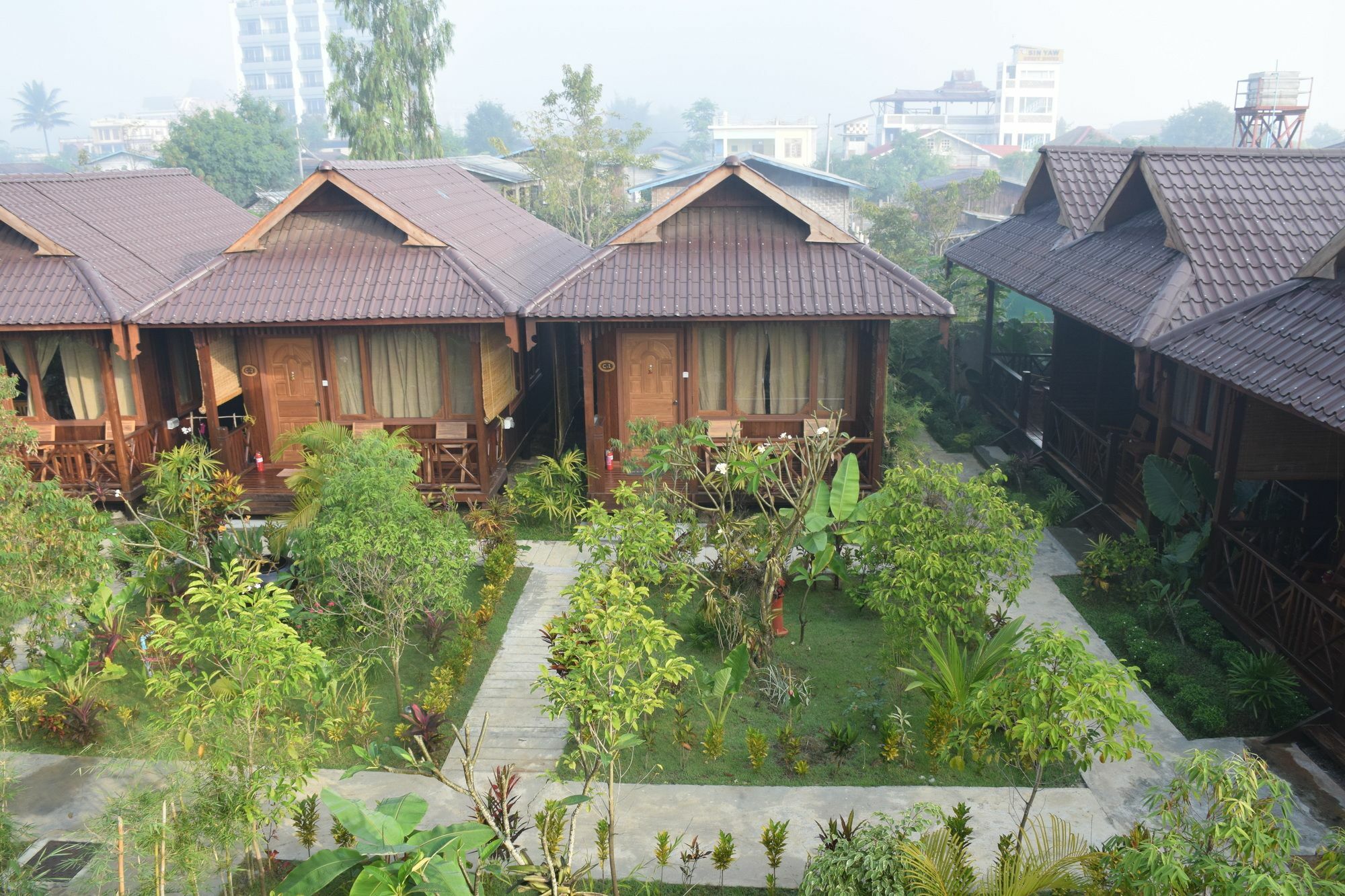 Inle Cottage Boutique Hotel Ньоншуэ Экстерьер фото