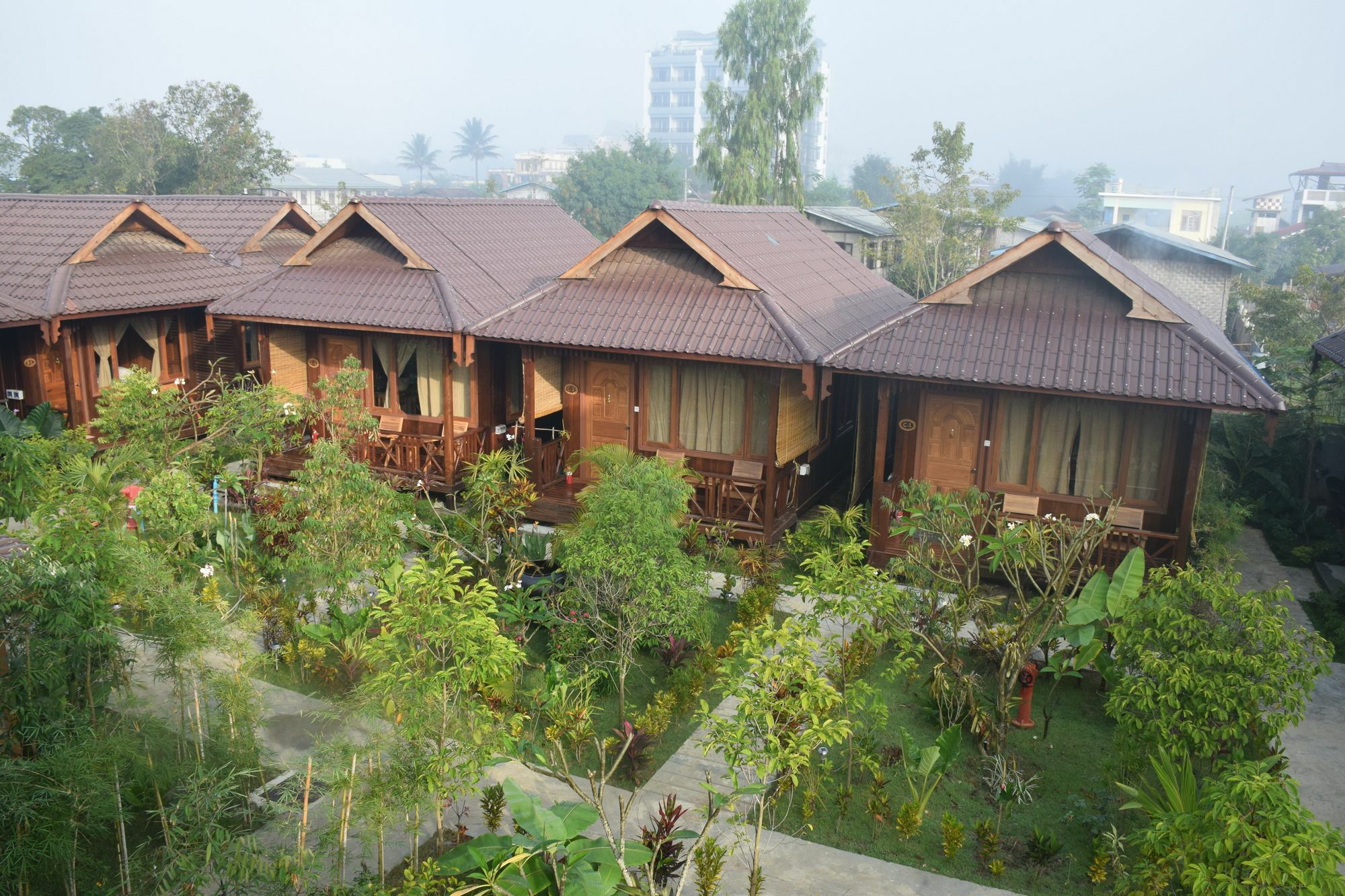 Inle Cottage Boutique Hotel Ньоншуэ Экстерьер фото